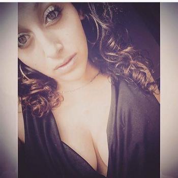 , 19 European female escort, Barrie