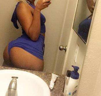 , 19 European female escort, Barrie