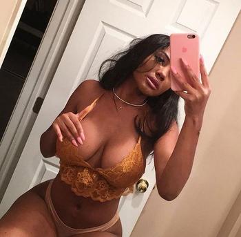 , 22  female escort, Barrie