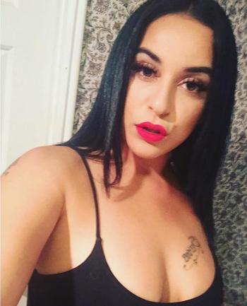 , 19  female escort, Barrie