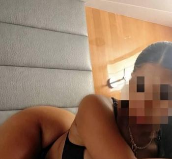 Sabrina, 26 Mixed female escort, Barrie