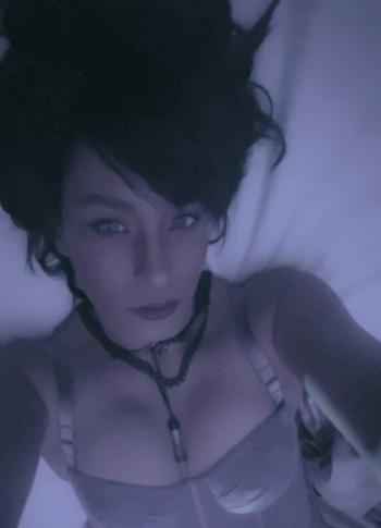 Legacy, 32 Caucasian/White female escort, Barrie