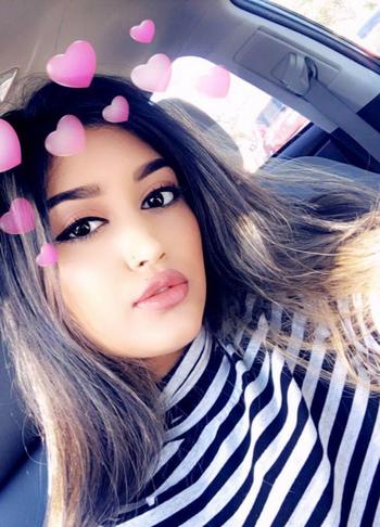 Ginni, 25 Asian female escort, Barrie