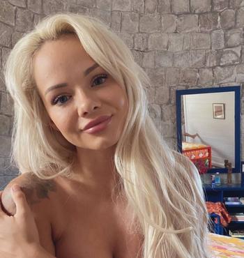 Mercy, 29 Caucasian/White female escort, Barrie