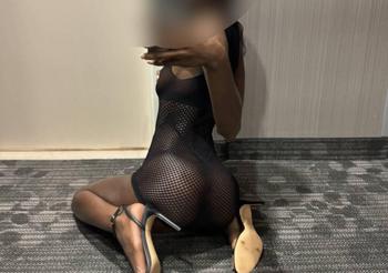 Ebony, 24 Black female escort, Barrie