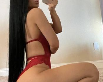 Vida, 25 Middle Eastern female escort, Barrie