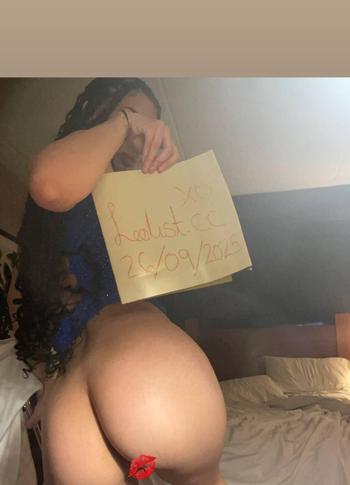 Maya, 20 Middle Eastern female escort, Barrie