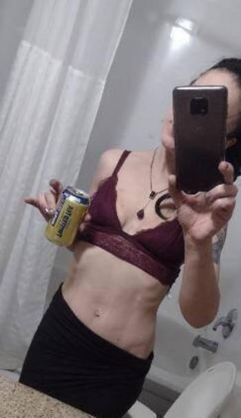 Mercedes, 29 Caucasian/White female escort, Barrie